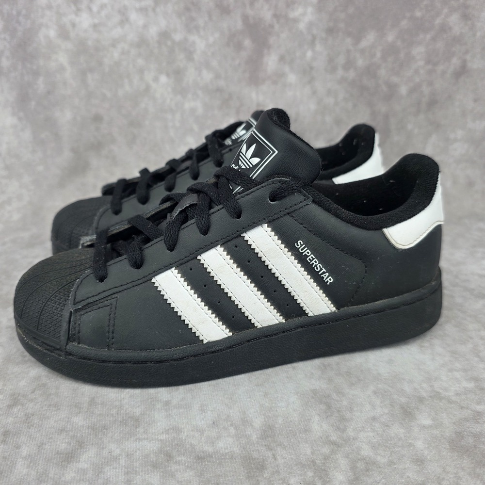 Adidas Originals Superstar 2 Kids Boys Size 2 Black White Shell Toe Sneakers